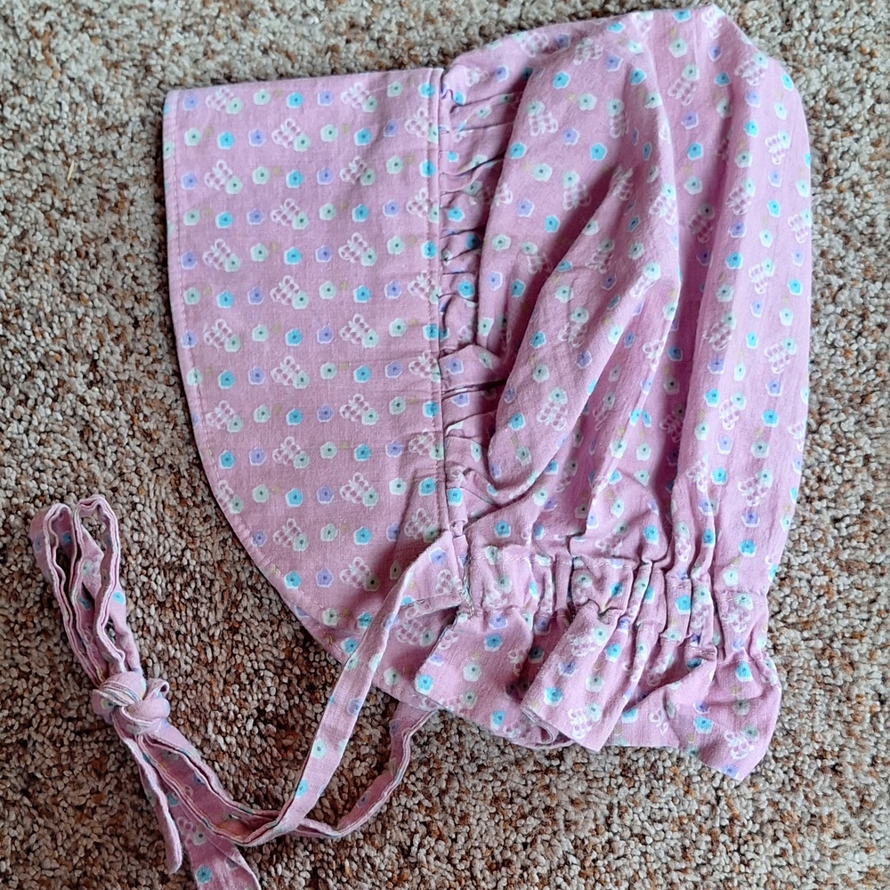 Pink Floral Little Girls Bonnet SIZE 3-7 YRS